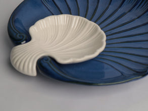 Blue Sea Shell’ Ceramic Platter with Dip Bowl by IZZYLYF