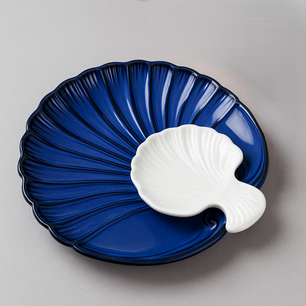 Blue Sea Shell’ Ceramic Platter with Dip Bowl by IZZYLYF